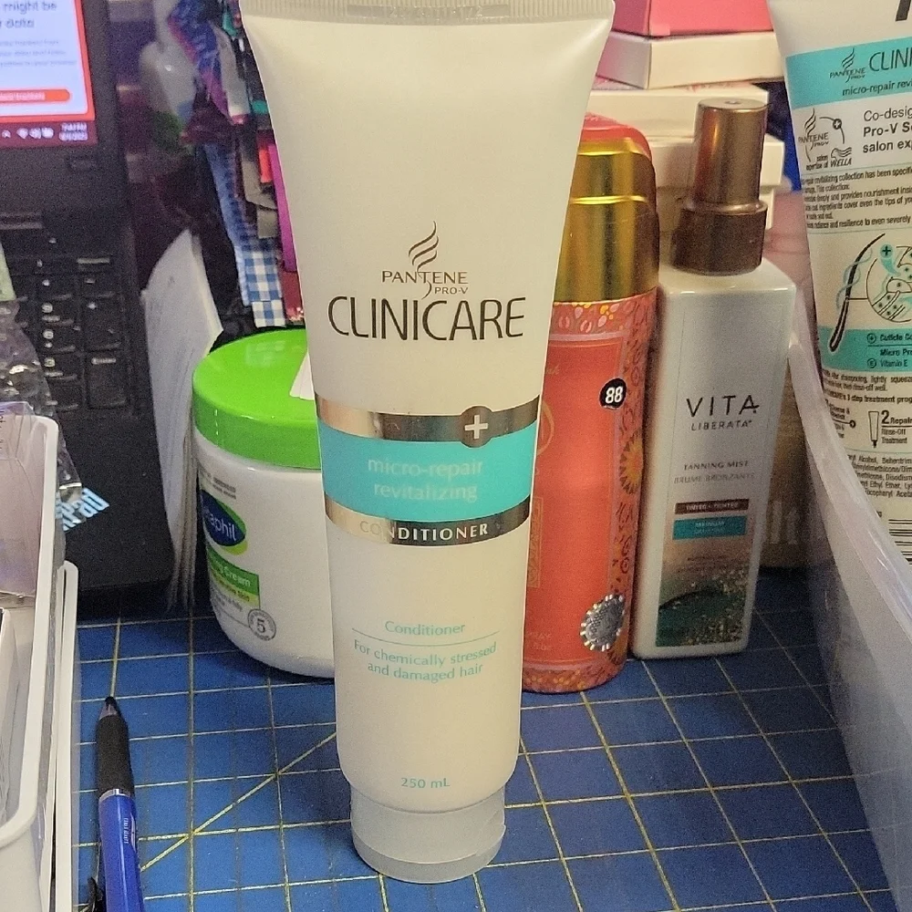 Clinicare Micro-Repair Revitalizing Conditioner 250ml New Sealed